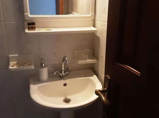 Next To The Main Square Apartament Zagora